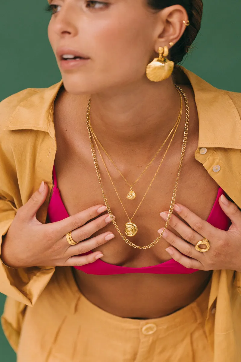 Crown Shell Necklace Gold Plated