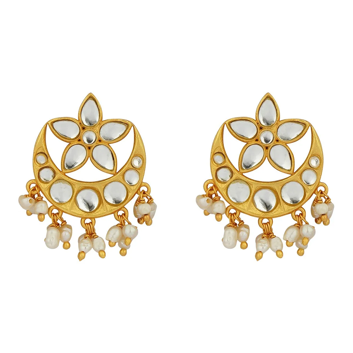 Divine Nectar Set of Choker Necklace and Stud Earrings