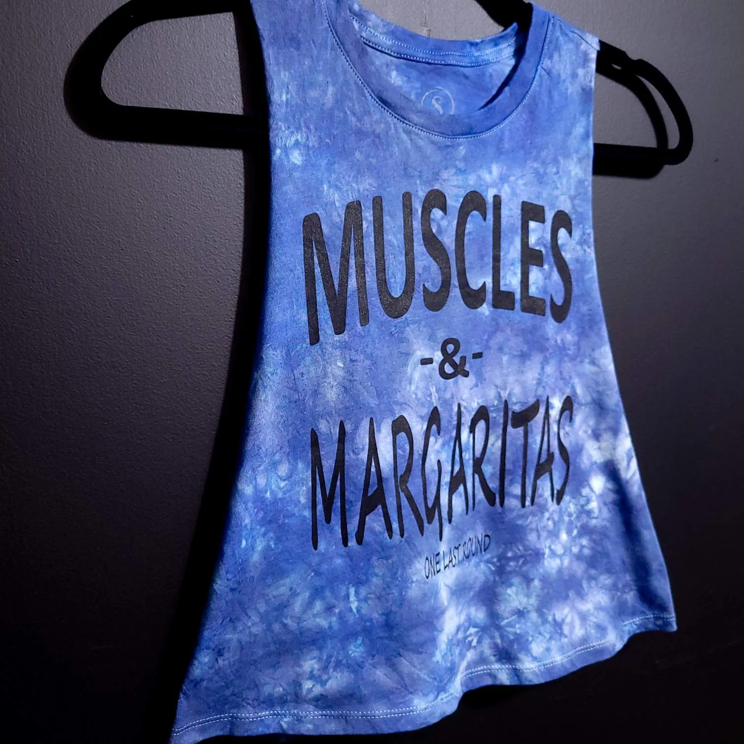 Muscles & Margaritas Crop