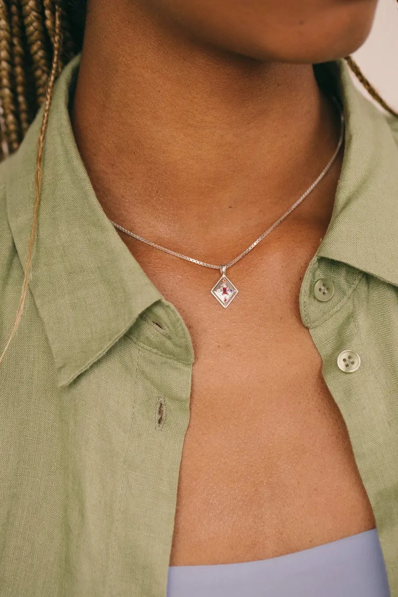 Radiant Stone Necklace Silver